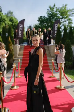 Елена Сажина