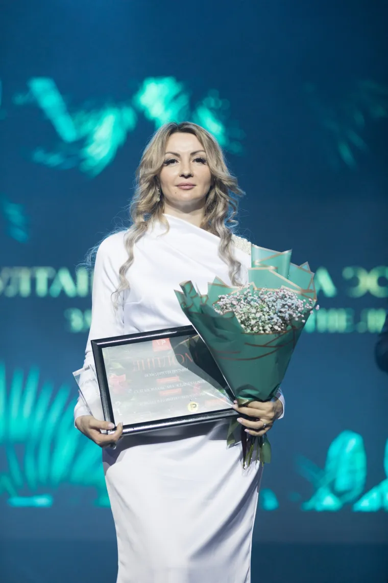 Султанова Оксана Эседуллаевна — фотография с церемонии